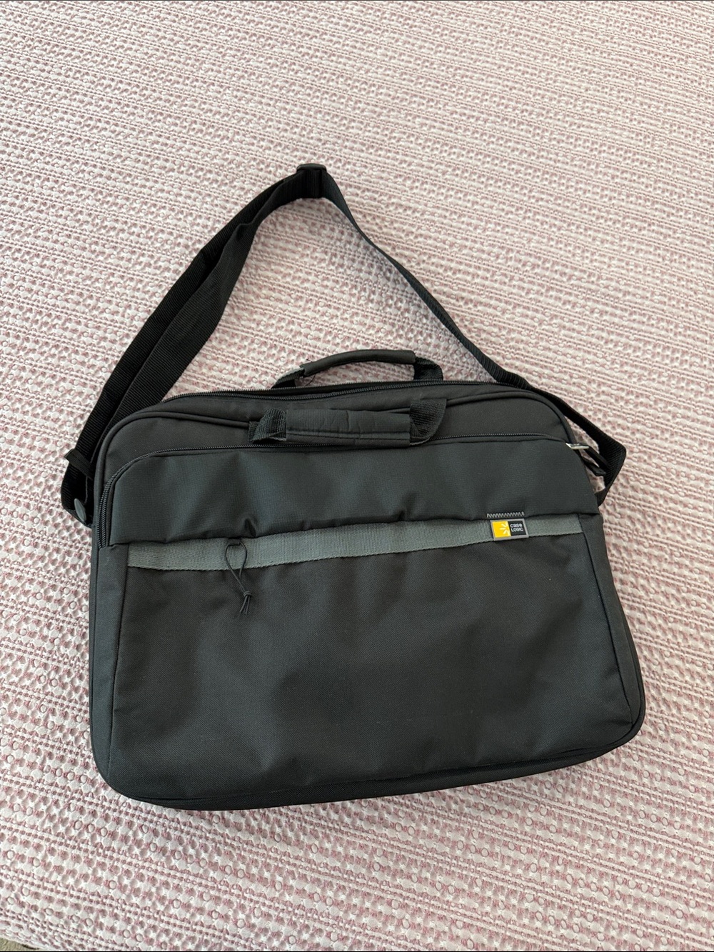 Black Laptop Briefcase with Shoulder Strap - CASE LOGIC
